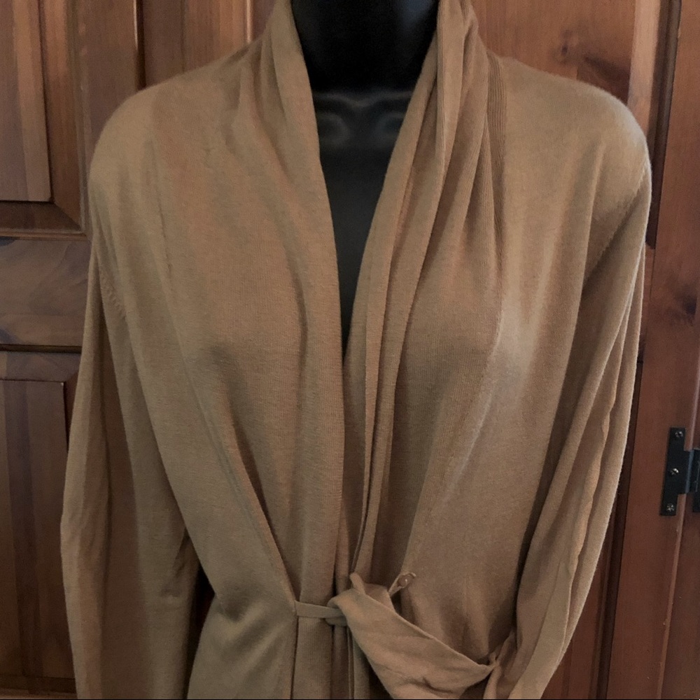 Jones New York tan sweater xlarge BNTW